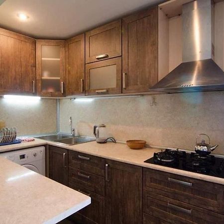 Georges Apartment Тбилиси Екстериор снимка