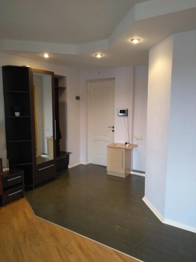 Georges Apartment Тбилиси Екстериор снимка
